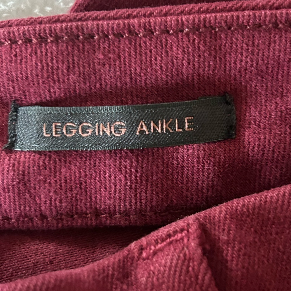 7 For All Mankind Jen 7 Burgundy Ankle Skinny Pant NWT Size 18 - Picture 6 of 8